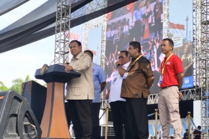 Ribuan Buruh Rayakan May Day di Monas, PLN Pastikan Listrik Aman Tanpa Kedip