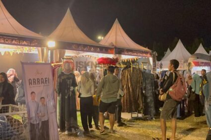 Hari Pertama Kudus Expo 2026, Puluhan UMKM Lokal Unjuk Produk di Simpang 7