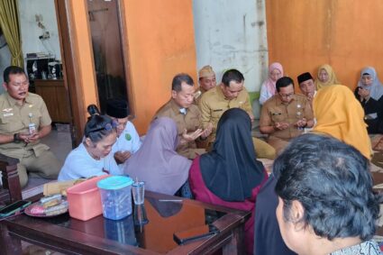 Bupati Kudus Kunjungi Rumah Keluarga Korban KM Virgo, Empat Warga Masih Dicari