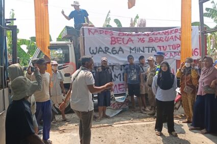 Lalat Serbu Permukiman hingga Sekolah, Warga Bulungcangkring Kudus Tuntut Ketegasan