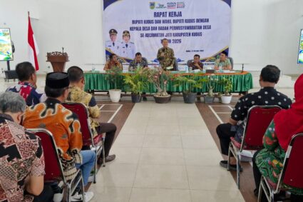 Rapat Kerja Kepala Desa, Bupati Kudus Tekankan Efisiensi Anggaran dan Kesiapsiagaan Bencana