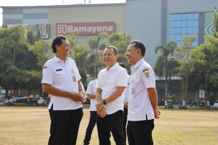 Bupati Kudus Genjot Pemulihan Rumput Alun-alun Simpang Tujuh agar Bakal Kembali Hijau