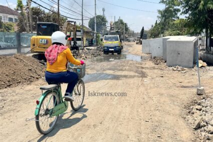 Warga Grobogan Keluhkan Dampak Proyek Saluran di Purwodadi